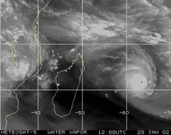 Cyclone Dina en janvier 2002