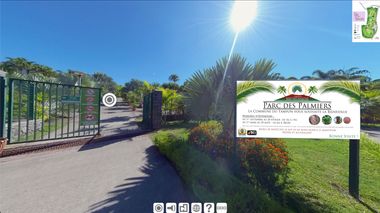 capture d'écran de la visite 3D du parc avec portail d'entréee et le panneau d'accueil