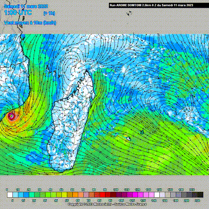 animation meteo montrait le cyclone faisant du sur place sur les cotes du Mozambique.