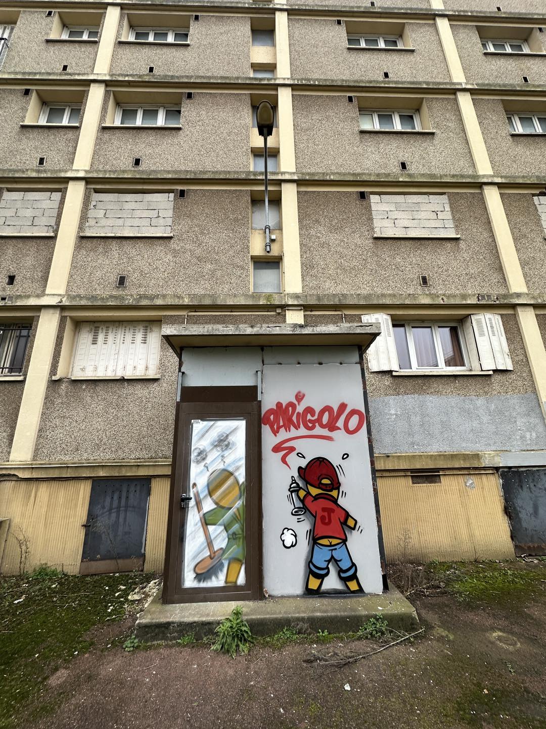 Le graffiteur d'en bas de chez moi